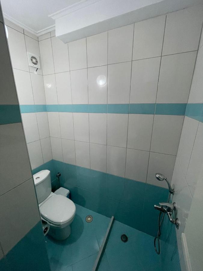 Studio Taraj Ksamil Luaran gambar